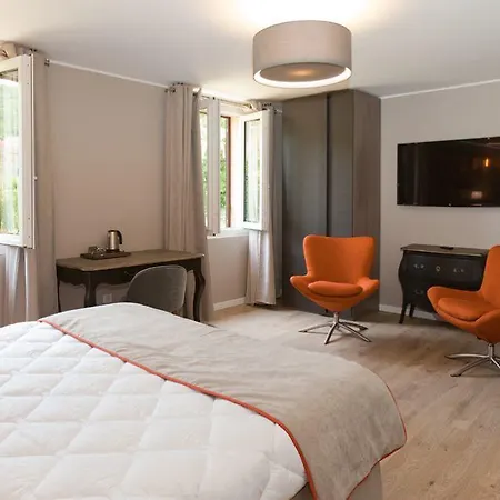 L'appollu Aparthotel 3*
