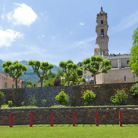 Hotel apartamentowy L'appollu 3*