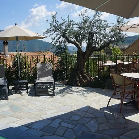 Apart Otel L'appollu 3*