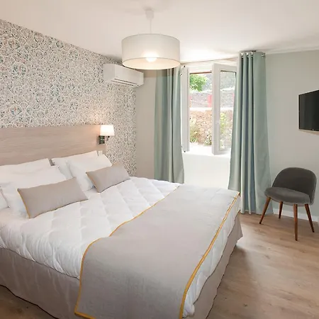 Apart Otel L'appollu 3*