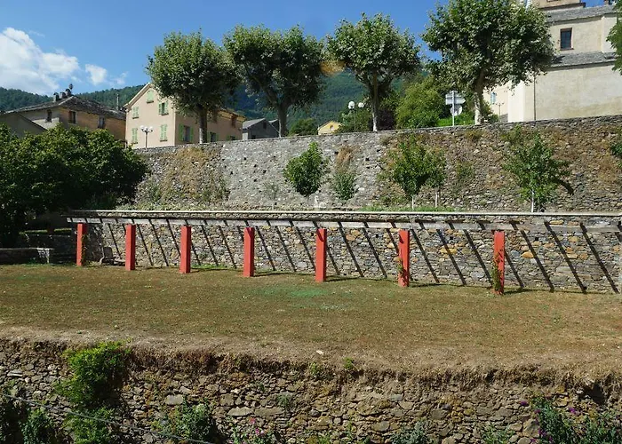 Apart Otel L'appollu 3*